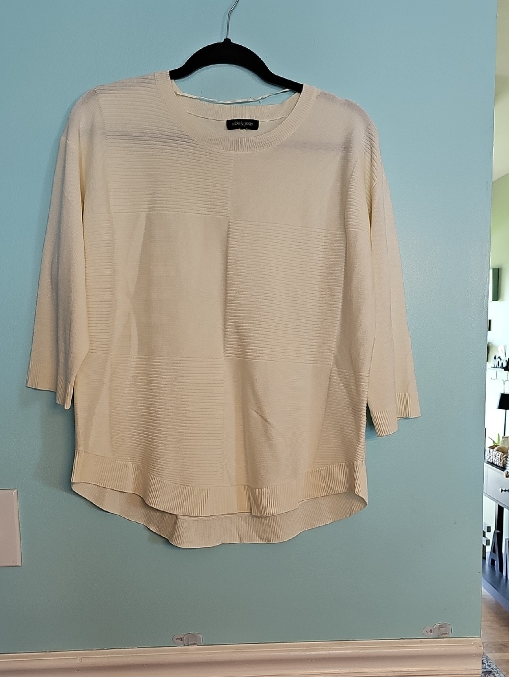 Cable & Gauge Cream Textured Knit Pullover